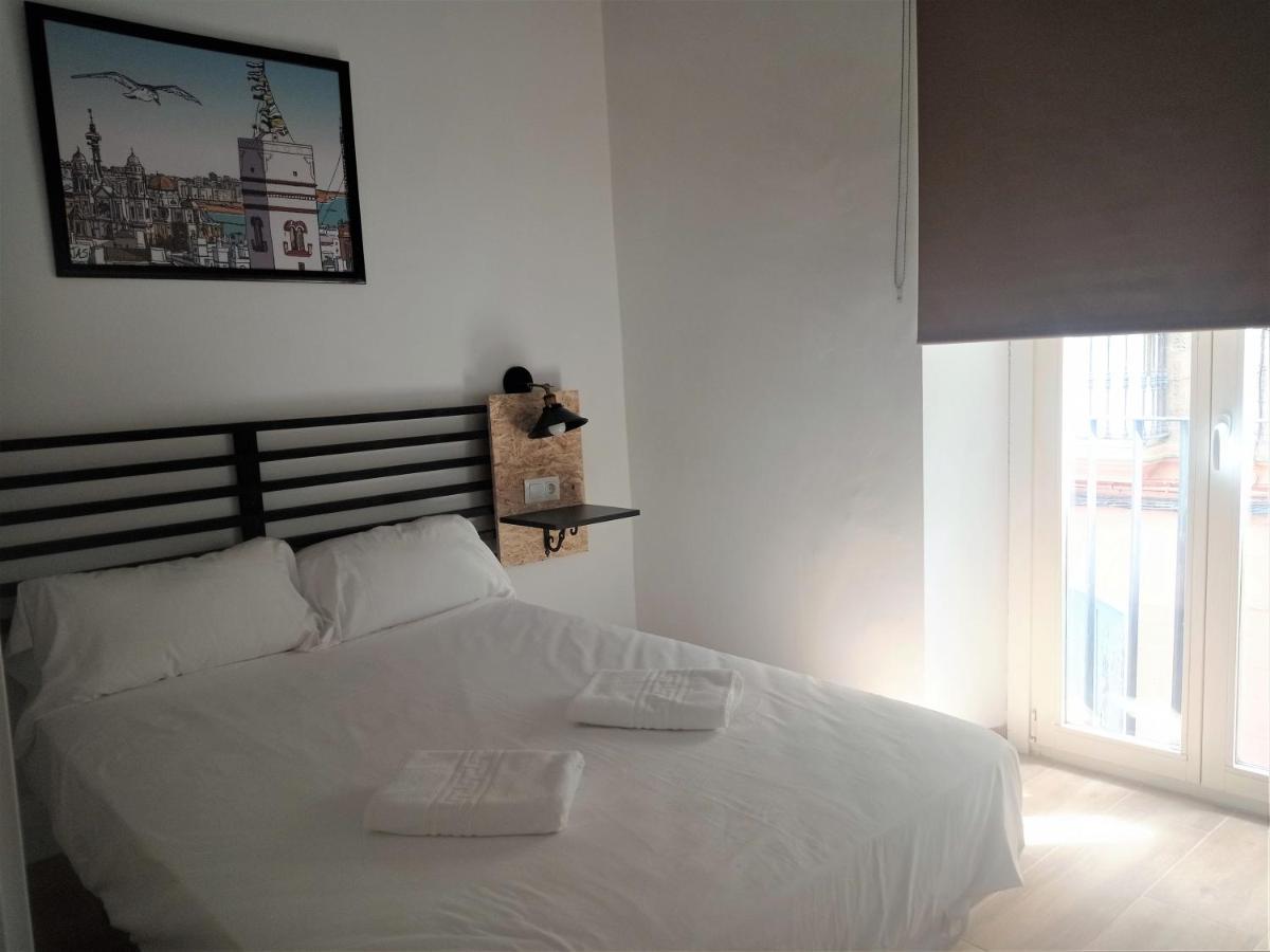 Planeta Cadiz Apartaments Bagian luar foto